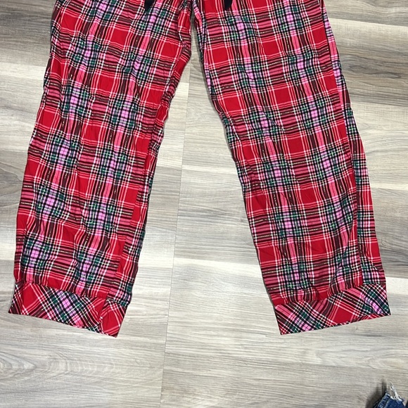 Victoria’s Secret straight leg PJ pants size medium - Picture 3 of 8